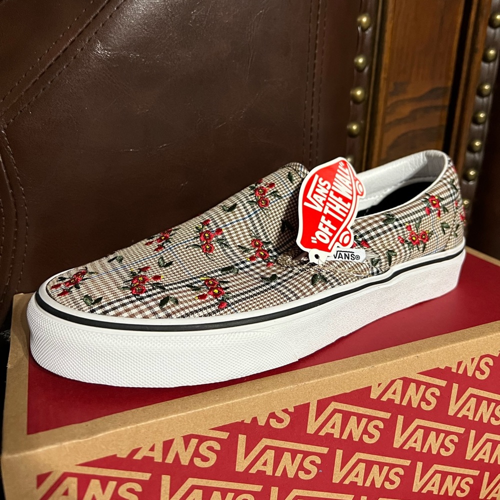 Floral Vans